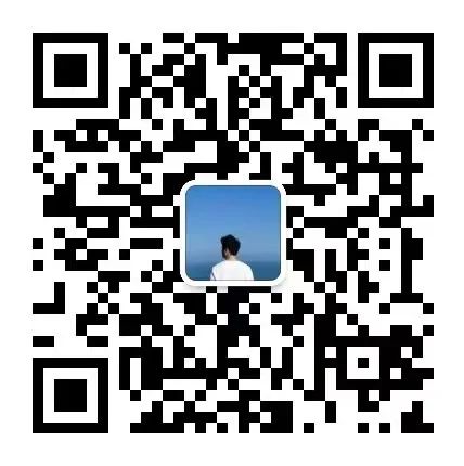 大象免费课程！chatgpt第十八节课之爆款标题的15个公式模板（chatgpt从入门到精通）大象笔记点击上方「蓝字」关注我hello大家好我是大象，上一期我们讲了去标题的禁忌，这一期重点来讲一下15个标取标题的公式模板，这15个公式模板，大家直接拿去用就可以了01揭秘式:问题+答案首先一个人是怎么废掉的，上来就先问他一个问题，我们之前讲结构的时候也讲过，提问有多重要，一个人是怎么废掉的，你看不见的思维困局，可能正在毁掉你，后面是个答案对吧，为什么手机拍不好女朋友，因为你根本不懂什么叫摄影，那可以就这个答案，不是特别明确的答案，但是它是答案之一，或者说是一个看似是有吸引力的答案，其实也是在告诉大家，我的文章里有什么，这个答案其实也是增加吸引力，一个钩子，同事无中生有，向领导告我黑状怎么办，是不是一个职场当中的好问题，一招搞定职场烂人，这就是答案，我的文章当中有一招，帮你搞定职场烂人，你要不要来看，你看这就勾子，所以一个问题加一个勾子。但是你看这个就不行，叫你刷的手机停不下来，看透这个人性真相，成为永不上瘾的高手，这个他就会出现一些问题，所以说大家尽量少用这个，甚至不用这个，你就说看透人性真相，成为永不上瘾的高手都行，尽量少用这个，这是我们说的揭秘式。那么揭秘式还有一种方式，它的揭秘式的一个升级版，我跟首富相处了3天，发现了一个价值千万的做事原则，早知道早致富，一个小时后删除，你看他这用了一个括号，这个就用的很巧妙，为什么他能够是爆款标题呢，他也没有用揭秘式，为什么，是因为他做了一个就是秘密的感觉，你看我跟首富相处了三天，我的天，这个首富你见都见不着，你竟然跟他相处三天，还发现了一个价值千万的做事原则，还是早知道早致富，然后还一个小时后删除，你看他不断的在创造一种秘密的感觉，能创造这种秘密的感觉，也可以算是揭秘式。比如说15岁叛逆儿子，跟我单独相处的100天，15岁叛逆儿子，这100天还不把这个房顶都揭了，对不对，还我发现了一个搞定他的秘密，还青春期父母必学技能，这也可以，你如果想在标题当中，去制造一种秘密的感觉，你用这种方法就制造秘密感，不要用这种指带的方式说，我的文章当中有方法，快来看，这种特别low，如果你不会制造这种感觉，就用揭秘式，他一样有那种秘密的感觉，也是非常常用和有效的。02愤怒式:对话+情绪或者叫愤怒对话式，它是用对话的方式加上你的情绪，因为有时候啊，我们在自媒体这个行业去去写文章做内容的时候，我们真的会遇到很多，让我们气愤的事情，这个时候，就不要把你的这种气愤隐藏起来，而是把你的这种情绪拿出来，写在标题里，大家就会爱看你。比如给插队者的一点点建议，你说这个标题太冷静了吧，插队这件事对我们多么愤怒是，我们都每个人都遇到过这种插队的事都很愤怒，那这件事你不把愤怒情绪拿出来吗，肯定要拿出来，所以说你看，这样改叫再插队，你试试给插队者最后的警告。你看是不是情绪马上就上来了，还有，家长群里的拉票行为应该被抵制，这种可能大家都已经很生气了，在家长群里面去拉票对吧，还应该被抵制，你这也太冷静了，变成我警告某些家长，再在家长群里让我给你娃投票，我就骂脏话，还有该如何跟借钱不还的朋友相处，跟借钱不还，你还跟他相处什么呀，对吧，借给你钱，我还错了，快还钱否则让你好看，对不对，把情绪拿出来，这从我们在讲选题的时候，我们也讲过这个，你的情绪会带动大家，把你想骂的那些话，在标题里说出来，当然不要写脏字，但把你的情绪表达出来，这个也是能够吸引读者的03名人式:名人+领域蹭名人流量，只要你的内容跟某个名人相关，你就可以蹭他，当然这个名人，除了包括像马云这种名人以外，也包括像人民日报这种知名的机构，什么阿里巴巴，什么华为，这种机构也可以蹭，比如说人民日报痛批996违法，中国人今后还会加班吗，马云最新演讲，真正的强者是在最孤立无援的时候，依然坚守，可以，能蹭则蹭，囚徒困境困住了谁，李佳琦大战欧莱雅，央视主持人李思思素颜健身，脚上袜子2,000块，女人该如何活出美貌与智慧，梁朝伟一张韩国街头的吃面偷拍照，治好了我的精神内耗，你会发现，这些文章，其实跟内容都没有太大的关系，他为了让这篇文章有一个吸引点，他就用了梁朝伟的一张韩国街头的这个偷拍照，然后他说治好了我的精神内耗，就是在蹭梁朝伟的流量，这跟我们做热点开头是一样的，其实我们的文章跟热点的关系，可能有一点点关系，但是不大，这就是我们用热点来开头的名人式。04数字式:尽量用数字在标题当中啊，能用数字尽量用数字啊，我们在这个讲结构的那个课程当中，也跟大家强调过，在标题中尤其如此，比如2023年延迟退休会到来吗，有很多同学写这个不写2023年 有些很多同学就写今年如何，明年如何，后年如何，应该你是哪一年就写哪一年啊，把具体的年份写出来，或者是岁数，很多同学写标题是写中年人如何如何，小朋友如何如何，不要这样写，小朋友你就写，0-6岁小朋友，这个十几岁青少年，这个70多岁老年人，35岁的中年人，就是你把这个具体的数字，年龄数字给他写出来，大家就爱看，或者是刚才我们说你的文章中有几点方法，4点你就写4点，方法 5点，你就写5点，就尽量能用数字的就用数字，但是稍微有一点提醒给到大家，尽量用些小的数字，比如说3招教你高效工作，那你可以去写，如果说教你高效工作的30招，那就没人看了，就太多了，数字大小尽量控制一下，盘点清单类的数字也不宜过多，你看2022年，打动人的10个走心文案是可以的，12个美丽小镇，6条职场原则是可以的，如果清单太多，比如说2022打动人的100个走心文案，那就太多了，所以说数字也是注意一下，不要用特别巨大的那种数字，会给人造成压力，这几个都比较简单啊，就是在标题当中尽能用数字，尽量用数字就可以了。05秒变式;速度+改变我们在自媒体领域当中，我们真的不是来受教育，我们是希望能够是休闲，要不然就是我能占什么便宜，看我们之前讲选题的时候，那种贪婪，对不对我们就想占点便宜，那么我们在写文章的时候，是不是可以把这种速度提升上来，比如说西餐礼仪有哪些，当你想写这种教别人方法的时候，西餐礼仪有哪些，大家可能会不知道这个速度，也不知道我到底能不能学会，但是法式大厨这个出亲自传授，秒变西餐小能手，这就秒变式，你很快你就能学会，我马上就能让你学会，如何学好尤克里里，弹尤克里里从零基础到出道只需21天，是不是快，有些人可能还学好几年，我这就快，秒变也是大家追求的一个心理，我们起标题和做选题是一样的，都是在揣摩人性，都是从我们哪里来，来这想看什么，来揣摩人性，反正你只要把这个把握住，在自媒体领域，这些人想来干什么就能够起到他们喜欢的标题，或者你看如何提高英语成绩哎，可以改成这样，一个月三个方法，你看这还有数字式，让你的英语成绩轻松提高20分，你看是不是很快，一个月三个办法还不多，就三个办法就能让你提高，还提高20分，是不是就会把速度提上来，当你在自媒体当中，去告诉大家，一种快速成长的方法的时候，大家一定愿意看，人人都有这样的心态，尤其是在自媒体领域，大家看到快速变化的文章满世界都是，在这个环境当中，大家自然就会有这个心态，人是会被环境左右的，所以说你看到这个，不是说这个这些人都low，而是说在这个环境当中，大家自然会有这个心态，那你就要用这种方法去做，这叫秒变式，所以说当你要写一些教授方法的时候，什么育儿领域，亲子领域，各种自己的领域，想要教给大家方法的时候，就可以用这个。06预言式:未来预言这也是大家最喜欢看的一种方式，就是对未来的预测，比如说三线城市二手房购买指南，这个就是很普通的一个标题，你能不能把它变成预言，2022-2030，未来8年三线城市二手房大趋势预测，你看同样是讲三线城市怎么买房，但是我把它变成一种预测就有人看你，大家一定记住，在自媒体这领域，预测是绝对的爆款，所有人都希望看到未来的模样，尤其现在这样的一个环境当中，大家都都想看未来是什么样，每一年到年底的时候，我们都会做一种这个类型的文章，叫盘点预测，回顾今年，预测明年，这种文章总是会爆，而且这种预测可能会做好几篇，年前做年后做，元旦的前后做，春节的前后做，不断的去做，这个话题就不断的有爆点，或者说教育行业的风口在哪里，你可以说，未来5年教育行业的风口，看完清清楚楚，跟大家讲未来5年教育行业的预测，碳中和政策解读，这个标题谁会看，没人会看，碳中和深度解读，将会影响你40年发展的重大方向，你马上就会看，所以说这个预言是大家一定注意了，大家这个这个自媒体领域，大家都想看的内容，有的标题就是这样找大家喜欢的。07恐惧式:制造危机感再来就是恐惧式了，制造大家的这种恐惧感，抓所谓的痛点，制造他的危机感，让60平米的小户型秒变100平，两居室的三个收纳方法，这个标题本身就不错，他就用了数字式和秒变式，但是可以再改成恐惧室，不懂得收纳，男朋友会离你而去，你看这个，就激起了某一部分人的这种恐惧感。如何写一笔好字，恐惧是自己的名字都写不好，谁会看得起你，恐不恐惧，是不是通点，女朋友受不了的那些事啊，女友最受不了你干的一件蠢事，小心分手预警来袭，是不是把这个恐惧感要强，大裁员的前夜，廉价外卖生产黑幕曝光，年轻人别吃这些外卖了，一年加班800个小时，被裁只用5分钟，是不是都是恐惧感，都是恐惧感哎，把你的文章变成这种带恐惧感的内容，大家就爱看，自媒体就是这样的，你吓唬别人，别人可能就真的被被唬住了，这就是可以把这个标题改成这样，也就是抓住痛点，狠狠一击，这就叫恐惧式。08紧迫式:给一个时间期限再把恐惧式再加深一下，再制造一些焦虑，叫紧迫式，就是你恐惧了不不够，再给你加一个实现，孩子上中学后学习成绩直线下降，父母要学会沟通啊，这亲子领域就要沟通了，但是还把它加一个实现，不能再等了，上来先给你先吓唬你一下，中学是孩子的人生的关键期，父母不懂这些，会耽误孩子的一辈子，你看是不是很紧迫，不能再等了紧不紧迫，关键期紧不紧迫，害不害怕，不断的制造这种恐惧和焦虑，普通小人物如何才能成功逆袭，这个其实已经戳中了一些人痛点，但是再换一下，还剩三天就35岁了，逆袭逆袭，逆袭留给你的时间不多了，你看是不是很紧迫，这是不是就抓住了那些35岁还没有逆袭的这这帮人心态，考研英语复习攻略，这叫考研英语，那这个标题就太普通了，你看还剩一个月考研英语复习，临时抱佛脚攻略，赶紧花一个小时看一看，你是不是加了一个时限，还剩一个月，还剩3天，对不对，哎呀不能再等了，赶紧吧不断在制造这种焦虑，和紧迫，就能够吸引到用户，不要嫌low，这些方法，它就是有效，有效你就可以去使用它，它只是工具而已，就看你怎么用，工具是没有好坏，好吧这叫紧迫式非常好用，大家一定要去这个多用。09特写式:聚焦，细节有时候我们不要太宏观的去写一些标题，比如说显高的穿衣效果，那这个呢，就有点不够聚焦，你就想怎么谁要显高，那一米8的他就不需要显高，所以说你就聚焦一点，一米5到一米6的女生，怎样穿搭会显得高挑时尚，就把它具体形象化一点，大家就愿意看，就比较精准，这痛点就痛，如何为孩子的未来教育做好准备，那未来到底有多未来呢，什么叫未来教育，你看孩子刚上幼儿园，我已经开始为他准备高考资料，您是不是够具象，还是各幼儿园的孩子，大家脑子里马上有个形象，幼儿园的孩子，高考资料就形象，非常具体，如何获得财富，那这个话题太大了，太大了那谁看呢，好像适合所有人，但是适合所有人就没有人看，适合所有人的文章就没有人，换一个四线城市二本大学凤凰男，今年30岁，想要赚100万，该怎么做，哎这是不是够具象，非常具象了，马上你的用户就来了，你看具体的东西就能吸引到具体的人，要不然大家不知道你，当事业瓶颈期，遇到婚姻红灯期，中年男人的自救指南，这是讲中年危机的，讲婚姻当中的中年危机，但是也不够明确，我们看再把它明确一点，叫睡不好，掉头发不赚钱，这不是马上形象了，是不是很形象，然后35岁男人摆脱中年三苦，你需要这个办法，我们很多时候，写文章是去解决一些问题的，但是你解决的具体的问题是什么，你要在你的标题当中体现出来，你不能解决太宽泛的问题，你总不能写一篇文章，教所有人怎么赚钱，那怎么可能，你不可能写一篇文章，教所有的母亲都学会沟通，你必须针对性的去写文章，同时你在写标题的时候，其实你的文章的内容，基本上也就大概有了，我跟大家可能不一样，很多同学是写完文章以后再去拟标题，我不是，我是先写标题，可能标题我就要写半个小时，把标题写好，文章自然就有了。好了，这就是特写式10提醒式:给大家提个醒这个是一个标准的模式了，大家记住这些词就行了，小心一般的指纹识别对黑客没有卵用，注意啊别再用凉水刷牙了，40岁之后你就知道，危害雷区买保险你得小心的3个陷阱，避坑啊求职避坑指南，不要再给黑中介交费了，重点夫妻之间别再说伤人的话了，后果很严重，叮嘱有一种人永远哎这个这个，认为自己是对的，遇到他你得小心啊，就这几个词，你记住直接用就行了，这没什么好说的，就是吸引大家注意力，或者说小心冒号，感叹号也行，先把这几个词记住，放在你的标题里就行，找找位置放，可以放在前面，也可以放在中间都可以，这就是标题更好看的方式啊，11对比式:找个对标再有一个挺有意思的方法，叫对比式，有时候我们写一个东西，太枯燥，我们找个方式把它对比，它就更明确，那就更加能够让大家形象，比如说阳台怎么装修更好，这个小阳台凭什么比大花园更精致，你看是不是把小阳台跟大花园做比较，这是不是能给你的文章，提供很多思路，你在写怎么装修更好的时候，是不是可以把文章分成两部分，一部分找小阳台，一部分讲大花园，然后做一个比较，减肥你得管住嘴，你看，减肥达人告诉你，为什么管住嘴比迈开腿更重要，是不是做一个比较，有时候不比不知道，你比大家才会知道你在写什么，普通人如何获得成就，有钱人和普通人对成就的理解有什么不同，你看是不是另外一个角度，是不是更明确，更清楚的角度，所以说很多时候你把这些标题的方法就写在那，然后你每次在写文章的时候，你就先看看这些标题的方法，先去思考思考，你就你就能把文章写好，你甚至文章的路子你就出来。12测试式:做做试验对比式测试式，这个大家也很喜欢，生僻英语难词怎么学，你看只有10%的人念对的单词，你会做多少？是不是给大家做，经常我们会看到，有些标题说这个字你会念吗，然后弄一张图，弄一个生僻字，大家就要看一看，这也是吸引大家，我们这一代人呢，包括我们中国的这这几代人，都是通过测试训练出来，都是考试训练出来的，所以说一到考试我们就要么就兴奋，要么就紧张，一旦看到有什么要考我们一个题，我们就想去看一看，所以说这个也是人性的东西，女人该如何保养，让自己永葆青春，我们再想想还有没有更好的，她说自己18岁，你猜她多大，没有丑女人，只有懒女人，你看这是不是也是揭秘式，一个揭秘式的一个标题方式，前面是一个问题，后面一个答案，但是他同时又做了一个测试，就是我们教的大家这些方法，大家可以融会贯通啊，都可以去重复的用，求婚的时候应该用什么歌曲，成功求婚选这3首歌，你能猜对吗，就就给大家做一个测试嘛，这也是可以的，很好的方法，也能够吸引大家的注意力来测试，当然我教的这些，所有的方法都可以融合，所以为什么我说我起标题要想半个小时，很多同学写文章是没有方法的，上来就是一股脑不知道，反正就想想吧，想到这就是个这，想到那就是个那，没有步骤，写文章是有步骤有方法的，拿到一篇文章，先干什么，再干什么，每一步中间有多少环节可以去做，你只需要按步骤把它完成，它就能好，明白吧。13黑马式:意料之外就是能不能写一些意料之外的东西，比如说土豆的家常做法，做美食领域的同学，土豆的家常做，都说土豆做不出美味，北京五星级大厨竟然用它当主角，做米其林餐，这是不是也讲土豆的做法，但是就是给大家讲讲土豆还能这样做，小学语文教育教教学的基本方法，语文没法教，那你是没见过北大中文系学生，上学时的语文练习册，这种完全不同的东西，给大家提供新鲜的，猎奇的东西，大家就愿意看，个人成长需要什么方法，你以为的个人成长，跟真正厉害的人眼里的个人成长，完全两个样。这就是那些意料之外的，所谓的黑马，有时候我们可以在标题当中去想，能不能把它换一种方法，这些都是我普通的标题，我把它换成了这个好的标题。14攻略式:列个清单，给收藏好攻略式，就是做攻略嘛，有些做清单的文章就可以用，职场生存必读的10本历史书，看完谁敢小看你，心理学考试通关秘籍，20个关键词一次给你啊，今年冬天9套穿搭秘诀，别说你还没有试过，高效沟通的10个固定场景，学会让你变高，沟通高手还秒变式对吧，学会写作变现的10套固定攻略，固定模板，早学会早变现，深度学习的终极指南，新手三天学会提高财商的基本方法，7个步骤，7天学会，梅雨天过的不霉的南方生活指南，你看是不是都是攻略，教给大家攻略指南，那当然这中间会融合了数字式秒变式了，融合各种各样的方法，有时候我们的文章给大家一些攻略，大家也愿意看。15假设式:如果”………会怎样?思想实验还有一种叫做思想实验，做做思想实验，这个就比较高级了，比如说写这个2022年好书推荐，我们经常会写年终盘点，好书推荐，今年读了什么书，但是我们能不能换一种更好的，比如说如果我流落荒岛，我会带哪10本书哎，这是不是也是个好标题，这样推荐书也很有意思，加班太疯狂，想辞职去南方，这是给职场领域的一个标题，如果我果断辞职，诗和远方会离我更近吗，这是不是有个新的想法了，新的角度了。有钱的感觉是什么样的，如果你有100万，你会换掉什么，亲子沟通中的好方法，如果让我回到小时候，我会跟妈妈说什么，哎这就是假设类的总结我真的发现一个规律，好标题它就是一个好选题，标题和选题是不分家的，好标题就是一个好选题，所以说，今天教给大家的这15个公式标题，公式模板，同时也是带辅助大家来做选题的模板。大家以后做选题的时候，这么多方法，你还做不出好选题吗，你就试一试就会发现真的是好用，就这些，不需要你去发挥想象力，你就会发现，我的文章当中好像，好几个都可以写一写，这甚至都可以变成你文章当中的结构，文章当中的核心，你根据这些固定的方法，你就能够找到你写文章的很多种思路。好了，这节课我们就到这里了，下一节我们再来学习用chatgpt写爆款标题公众号：大象笔记微信号：du4492扫码关注 了解更多点个在看 你最好看document.getElementById(“create_time”).innerHTML = (new Date(1700459999000)).toLocaleDateString(undefined,{year:”numeric”,month:”long”,day:”numeric”,hour:”numeric”,minute:”2-digit”})插图15
